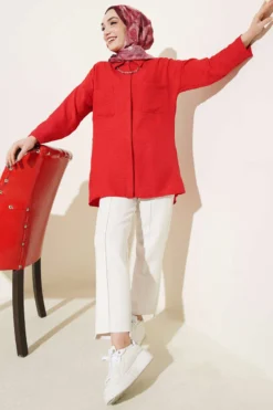 Vue alternative de Double-Breasted Pocket Hidden Button Shirt Red
