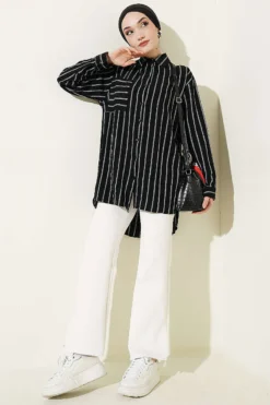 Alternative Ansicht von Striped Oversized Hella Shirt Black