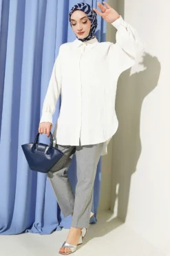 Embossed Striped Basic Shirt White all'ingrosso shirt view 2 - Hicabistan fabbrica Turchia