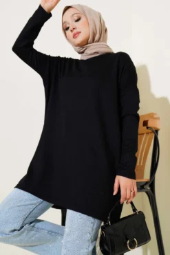 Heart Detail Basic Tunic Black