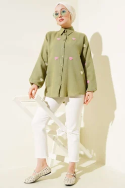 Alternative view of Heart Embroidered Linen Shirt Khaki