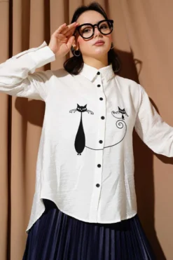 Alternative view of Cat Embroidered Shirt White