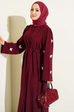 Vue alternative de Butterfly Pearl Belted Abaya Burgundy