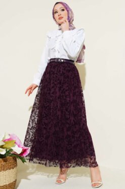 Vue alternative de Belted Lace Detail Skirt Purple