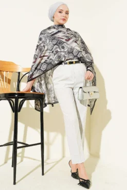 Alternative view of Belted Zippered Slim Pants Grey