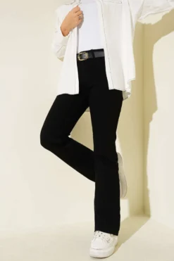 Alternative view of Belted Flare Jeans Black