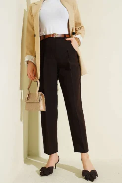 Belted Pleated Detail Carrot Pants Brown