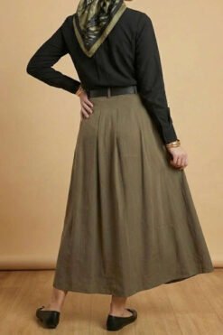 Vista alternativa de Belted Tencel Pleated Skirt Khaki