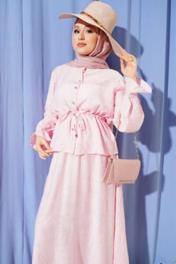 منظر بديل لـ Self-Patterned Waist Tunic Skirt Set Pink