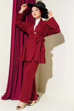 Vista alternativa de Belted Kimono Two-Piece Set Burgundy