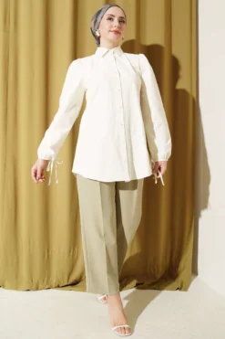 Alternative Ansicht von Shirt with Tie Detail Ecru