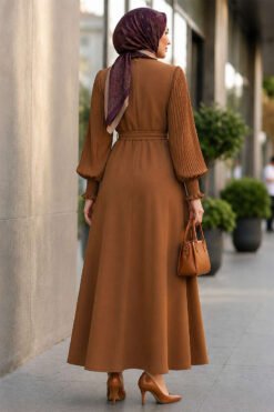 Alternatieve weergave van Pleated Sleeve Belted Dress Tan