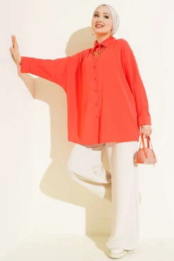 Vue alternative de Batwing Sleeve Oversized Shirt with Necklace Orange