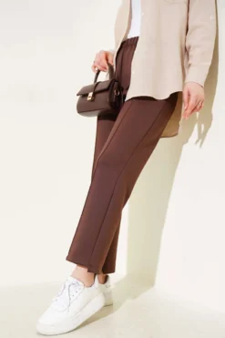 Alternative view of High-Waisted Slim Fit Scuba Pants Brown