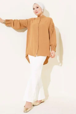 Alternative Ansicht von Cuffed Gathered Tunic Camel