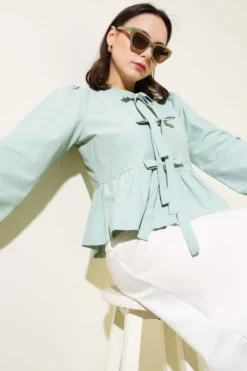 Tie-Front Ruffled Short Shirt Mint