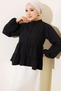 Short Shirt with Lace Trim Black