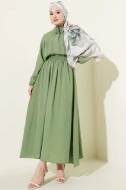Alternative view of Two-Piece Set with Lace Trim Skirt