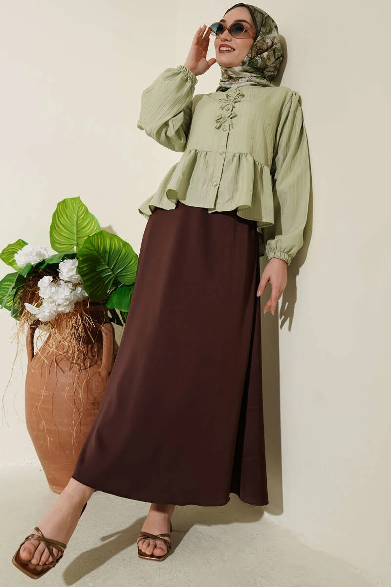 Short Ruffled Blouse with Bow Detail - Image 2