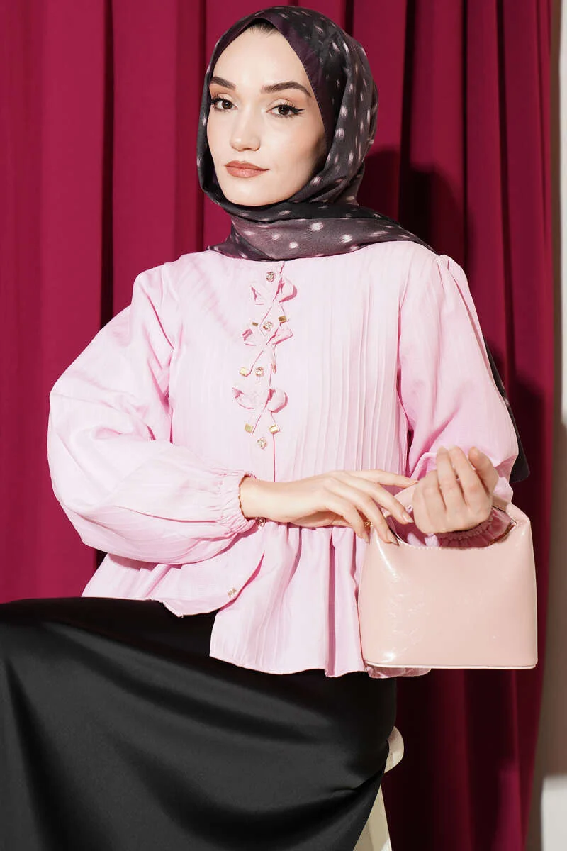 Short Ruffled Blouse with Bow Detail Pink