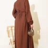 Buttoned Dress with Ribbed Front Brown al por mayor dress view 3 - Hicabistan fábrica Turquía