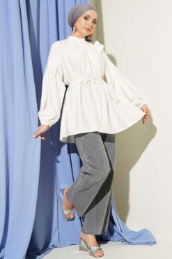 منظر بديل لـ Shoulder Bow Loose Tunic Ecru