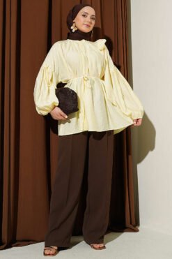 منظر بديل لـ Shoulder Bow Loose Tunic Yellow
