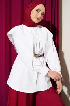 Shoulder Lace Sailor Collar Shirt Ecru