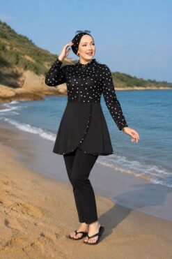 منظر بديل لـ Front Half-Zip Skirted Swimwear Black