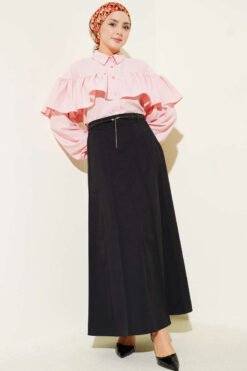 Vue alternative de Knitted Belted Skirt Black