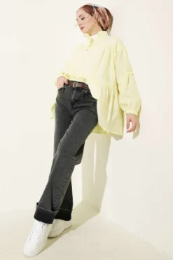 Alternative view of Palazzo Belted Denim Pants