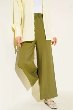 Shiny Fabric Trousers