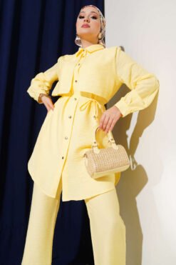 Alternative Ansicht von Cloak with Tie Two-Piece Set Yellow