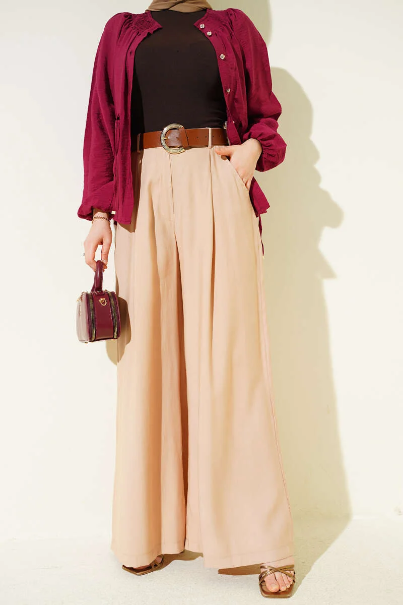 Pleated Belted Oversized Pants - Image 2