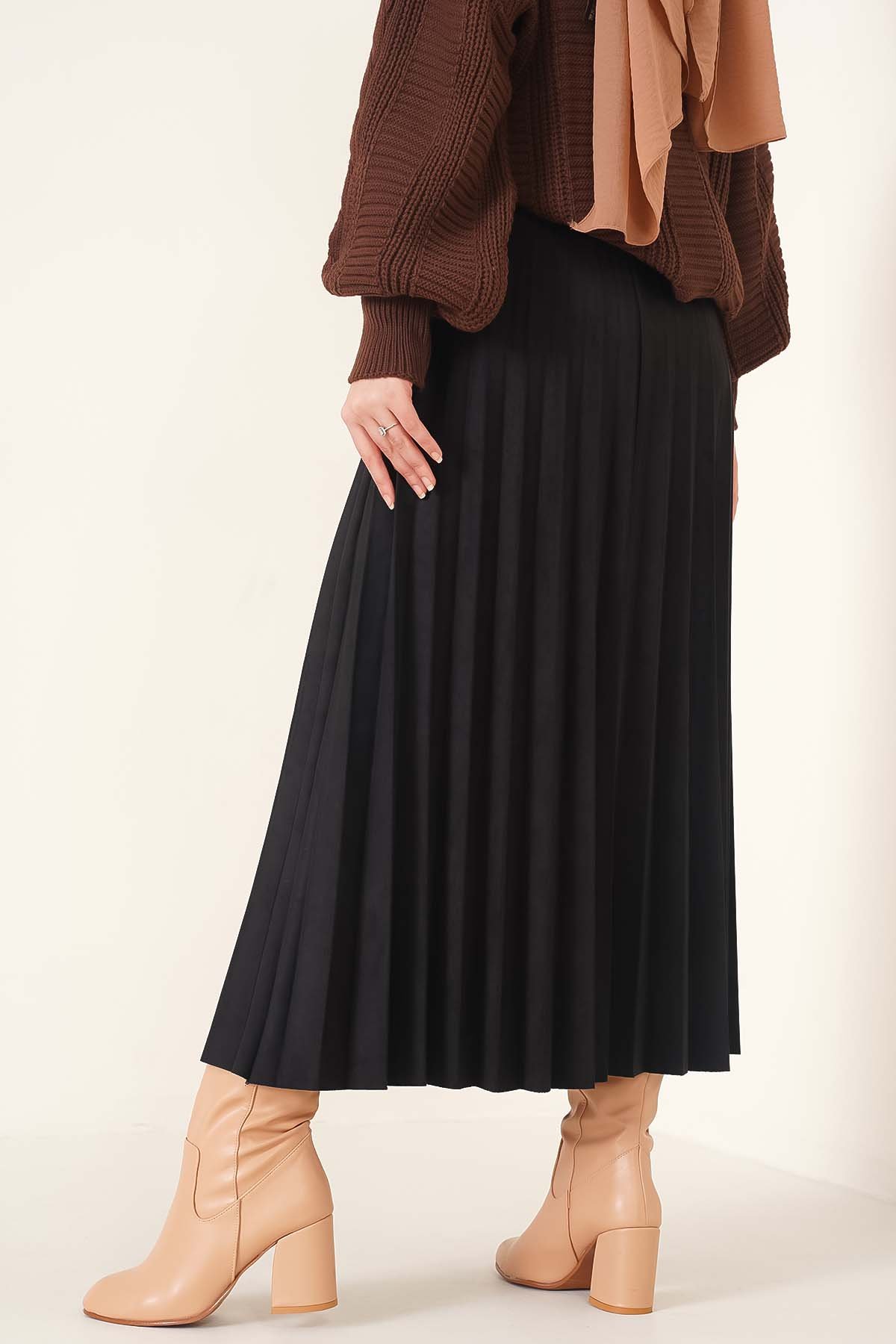 Pleated Suede Skirt Black - الصورة 3