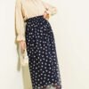 Polka Dot Chiffon Skirt Navy Blue all'ingrosso skirt view 2 - Hicabistan fabbrica Turchia