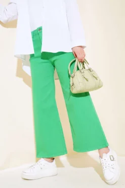 Loose Short Plain Trousers