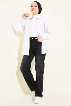 Alternative view of Loose Stretch Jeans