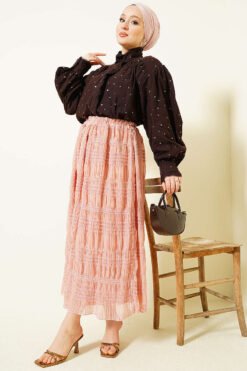 Vue alternative de Striped Gathered Sequin Chiffon Skirt Powder Pink