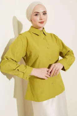 Slim Fit Basic Short Shirt