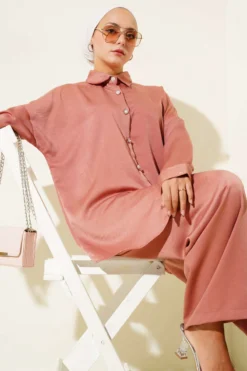 Alternative view of Stone Button Detailed Two-Piece Set Powder Pink