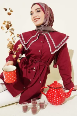 Stone Button Double Sailor Collar Shirt Burgundy