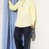 Shirt with Hidden Buttons and Beaded Brooch Yellow groothandel shirt view 2 - Hicabistan Turkije fabriek