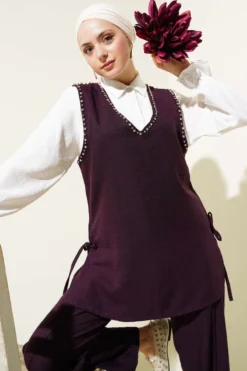 Alternative view of Stone Embellished Side Tied Three-Piece Set Plum