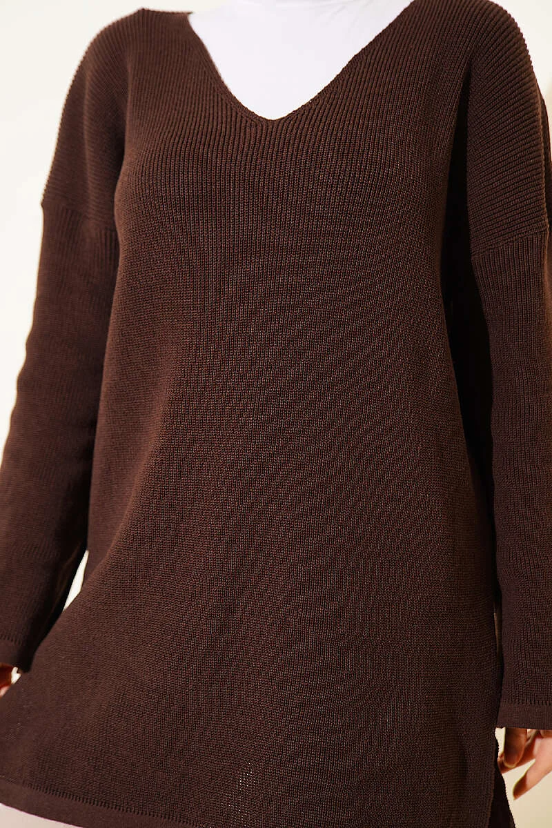 V-Neck Plain Knit Tunic Brown - Image 4