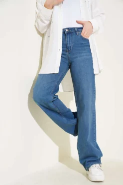 Alternative view of High Waist Palazzo Denim Pants