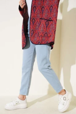 Alternative view of Slit Hem Jean Pants Beige