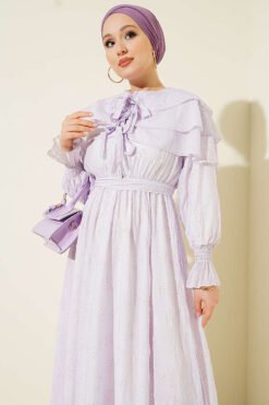 Vista alternativa di Tiered Dress with Neck Tie Detail Lilac