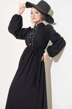 Half Buttoned Stone-Embellished Dress Black all'ingrosso dress view 2 - Hicabistan fabbrica Turchia