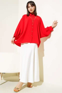 Alternative view of Batwing Sleeve Necklace Oversized Shirt Red